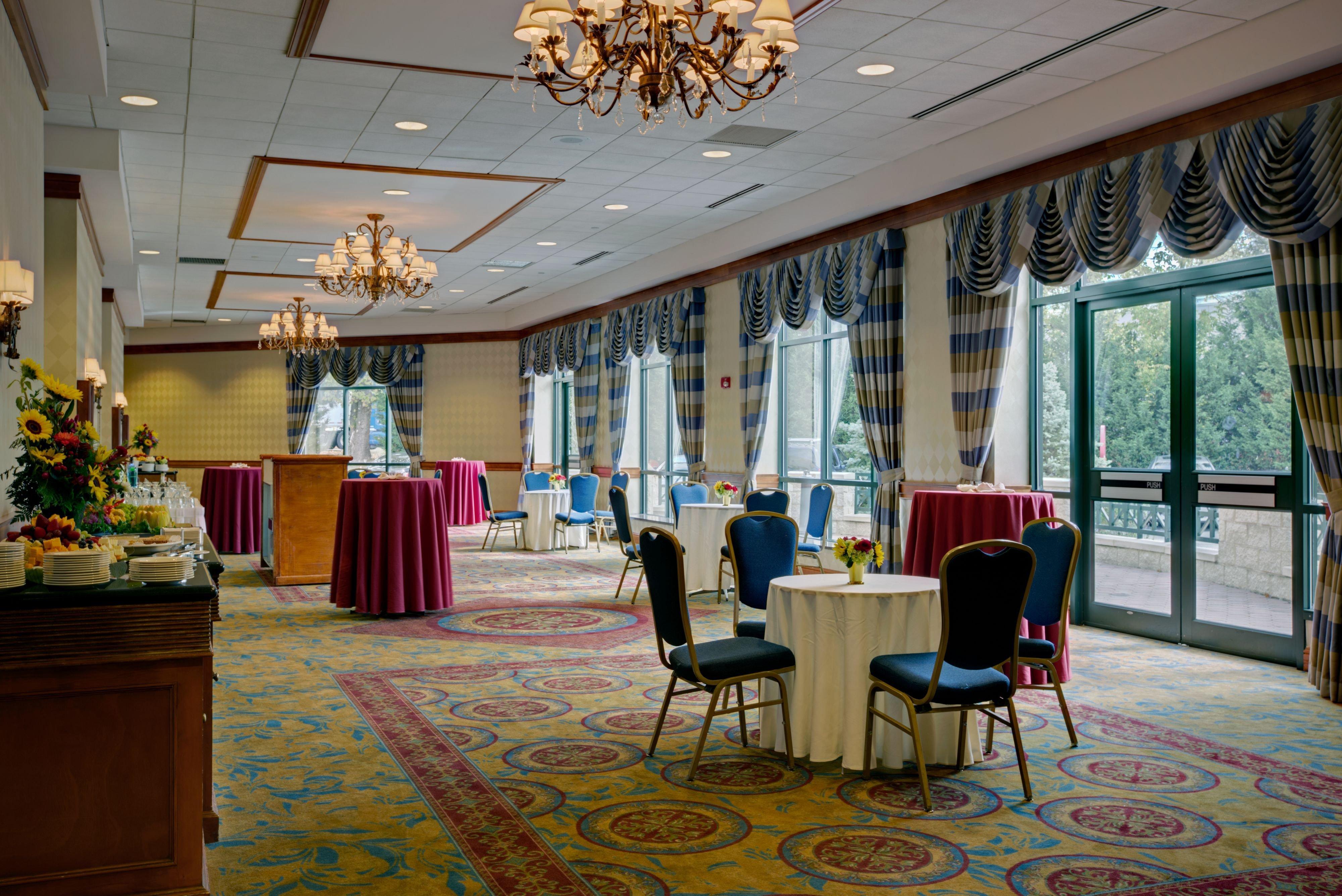 Готель Crowne Plaza Philadelphia Кінг-оф-Праша Екстер'єр фото